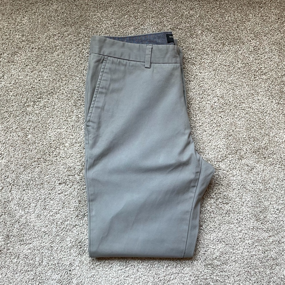 Banana Republic - Aiden Chino - Men’s 32x32